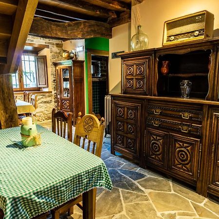 Casona De El Castaniu Hotell Serrapio Eksteriør bilde