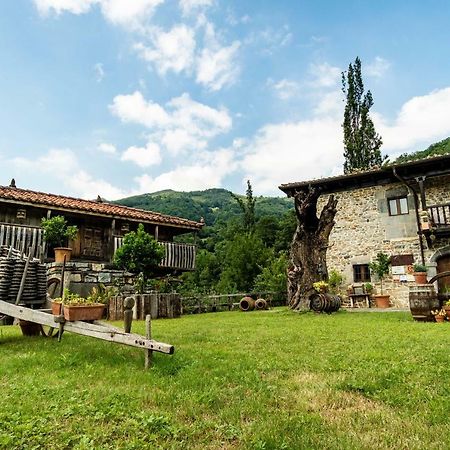 Casona De El Castaniu Hotell Serrapio Eksteriør bilde