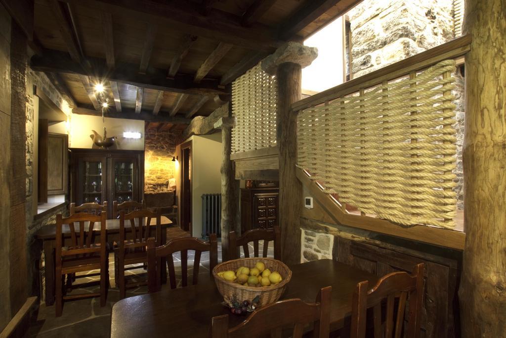 Casona De El Castaniu Hotell Serrapio Eksteriør bilde