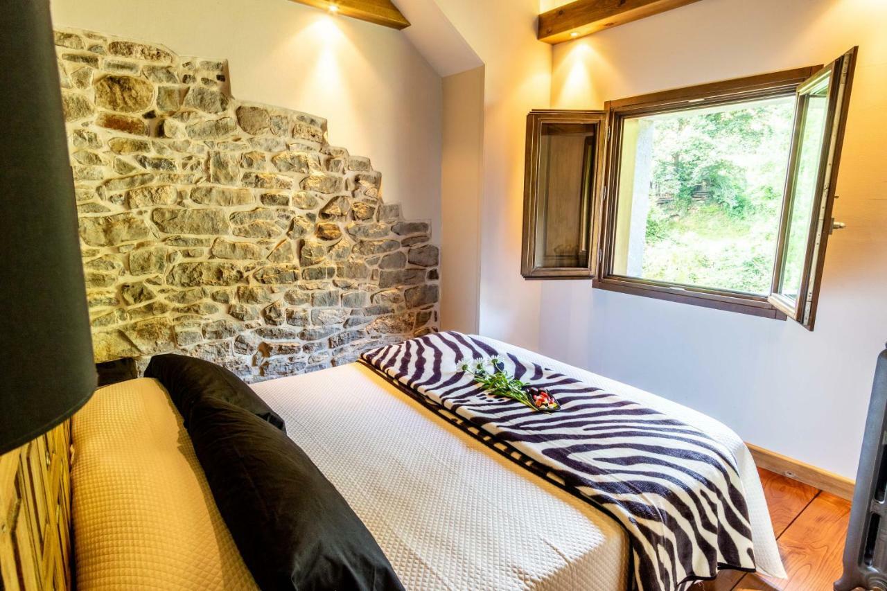 Casona De El Castaniu Hotell Serrapio Eksteriør bilde