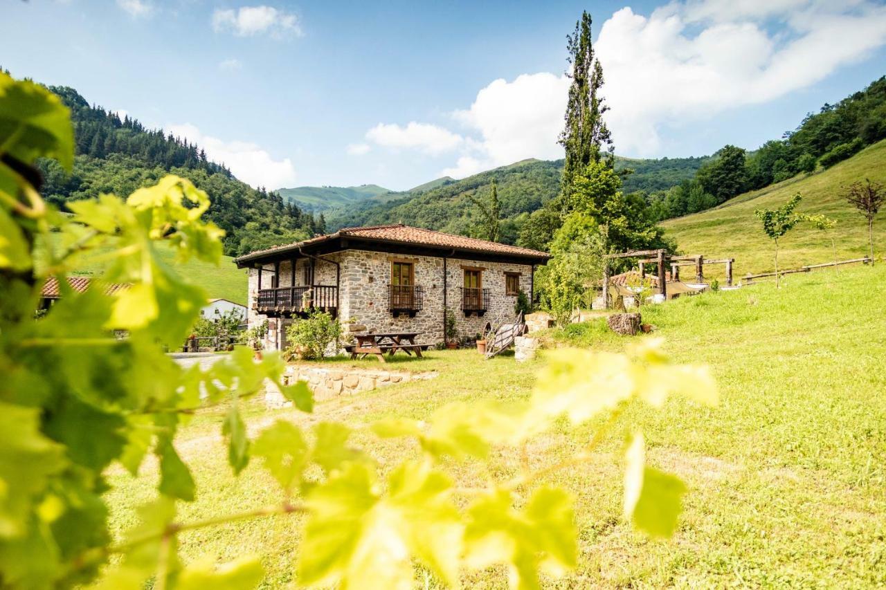 Casona De El Castaniu Hotell Serrapio Eksteriør bilde